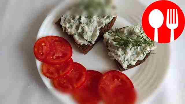 Lard with Borodino bread