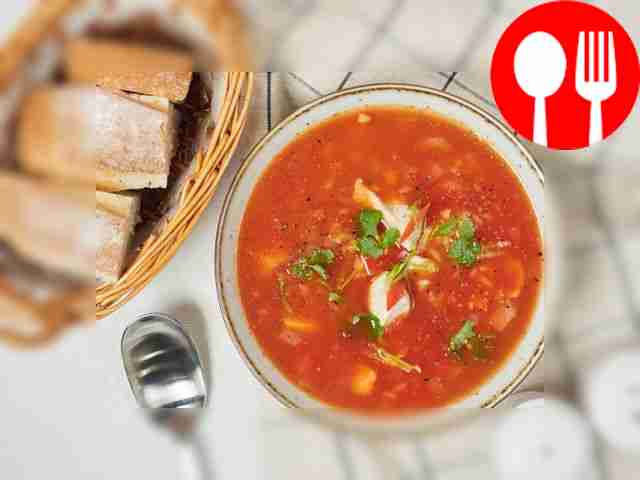 Before serving, sprinkle the turkey kharcho...