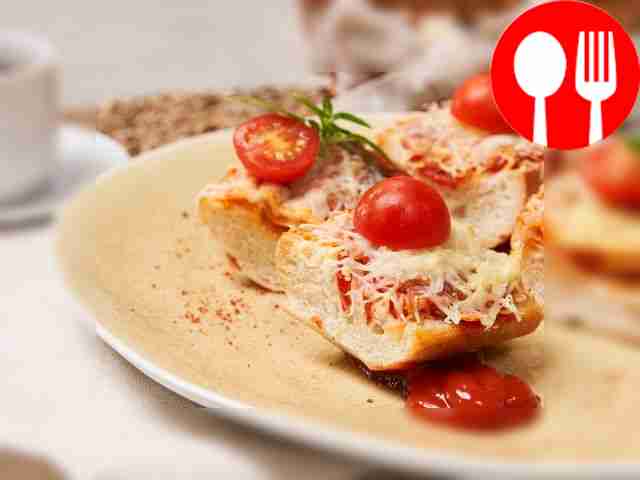 Baguette with ketchup