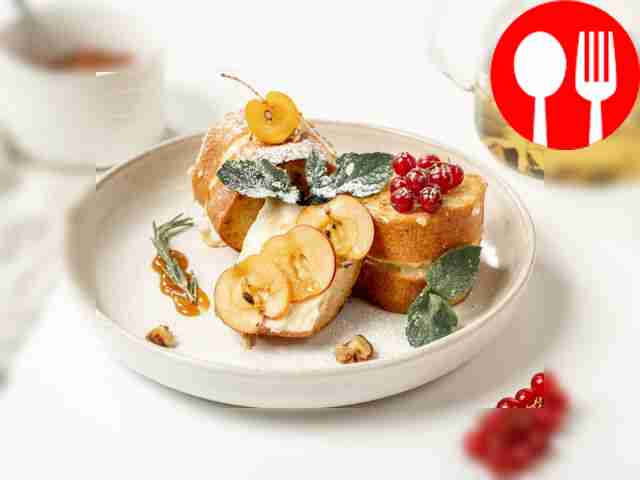 Багет с абрикосовым вареньем