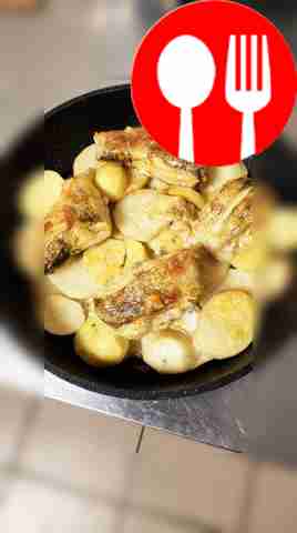 Румяный судак с картошкой