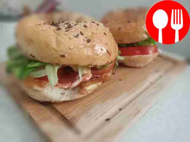 Бургеры из куриной грудки