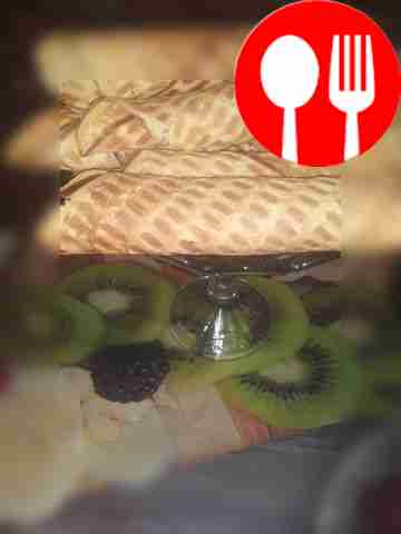 Трубочки вафельные из советской вафельницы Waffle rolls from a Soviet waffle iron