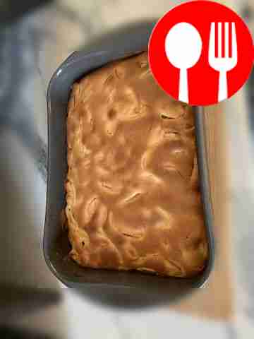 Bake the apple charlotte for 30 minutes at 180˚C.