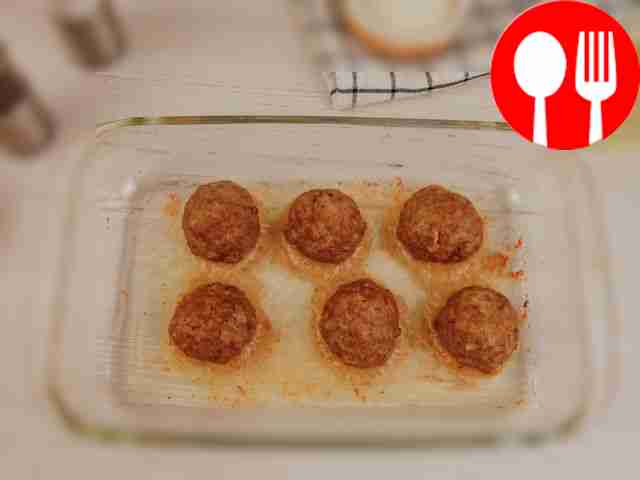 Remove the buckwheat cakes from the oven.