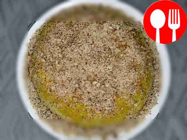 Exotic rice porridge with mango