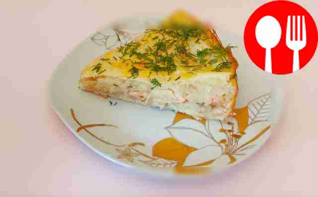 It is best to decorate the pie with herbs.