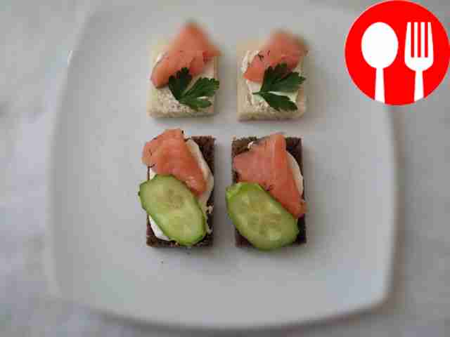 Marinated salmon with dill