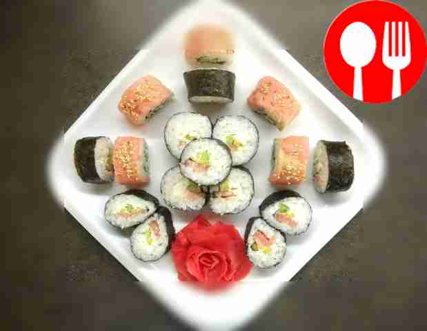 Rolls with salmon and cream cheese
