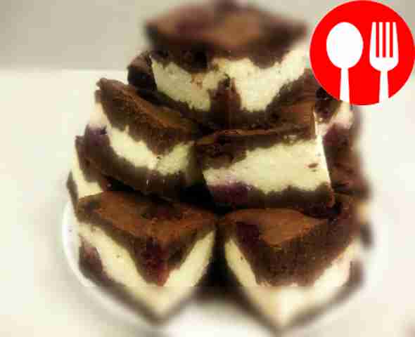 Chocolate pie with curd filling