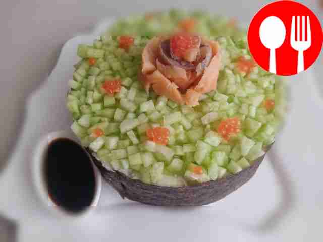Sushi salad with red fish