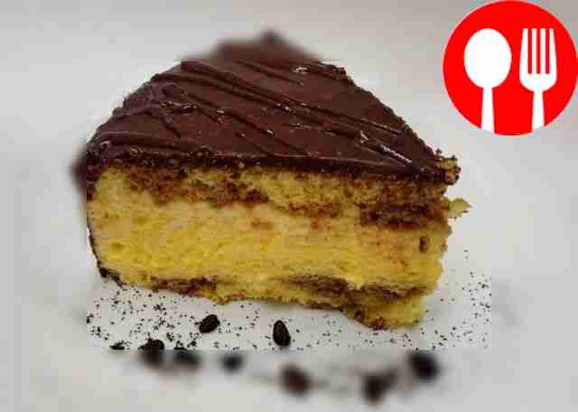 Sponge cake with soufflé