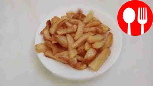 Картофель-фри по классическому американскому рецепту French fries according to the classic American recipe
