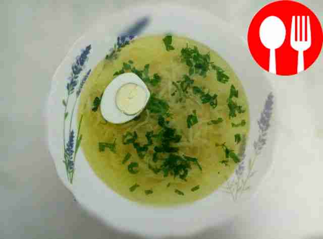 Classic chicken broth