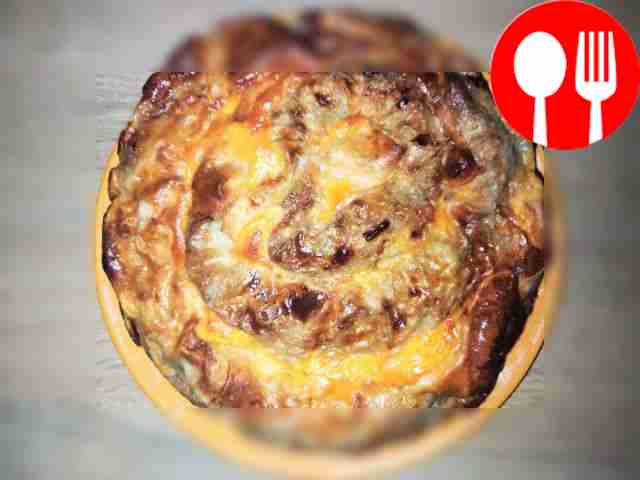 Сытный пирог с мясным фаршем