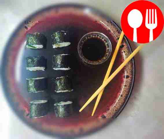 Роллы со скумбрией