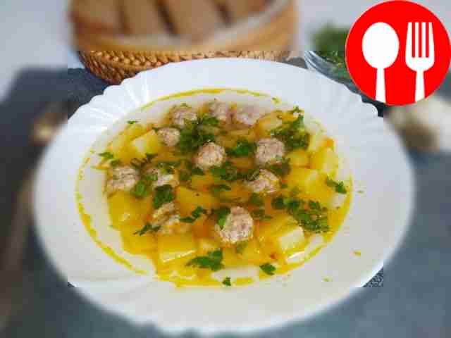 Простой суп с фрикадельками Simple meatball soup
