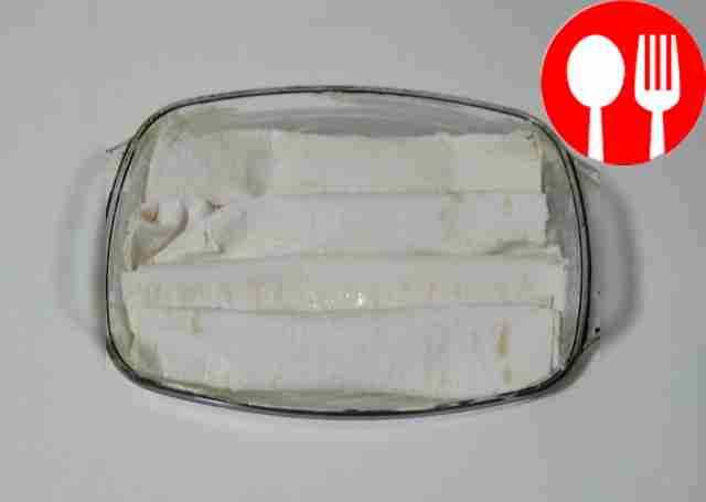 Add the remaining 2 eggs and a pinch of salt...