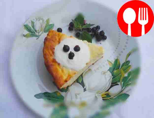 Легкая творожная запеканка со сметаной