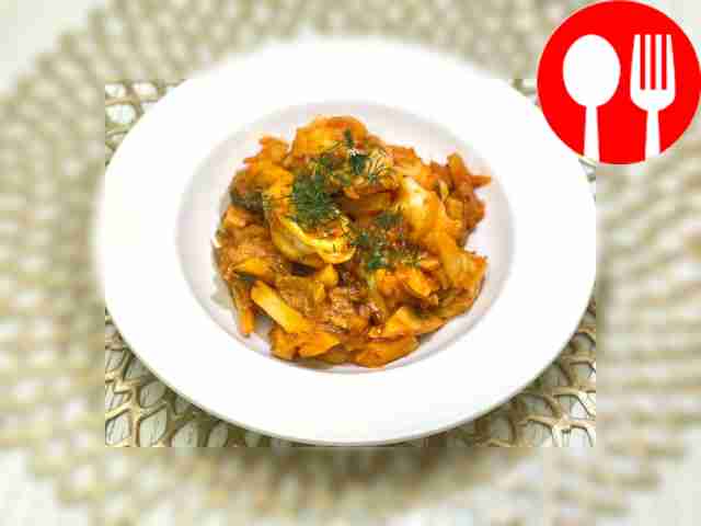 Dumplings without haste with fried potatoes