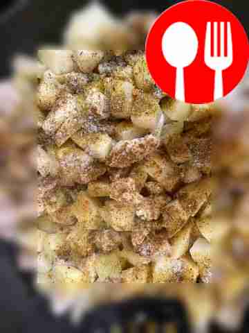 Tender breast in cheese sauce with potatoes