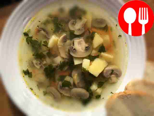 Суп с картошкой и шампиньонами Soup with potatoes and champignons