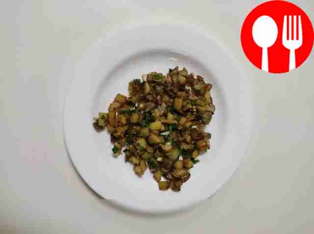 Полезный картофель с баклажанами