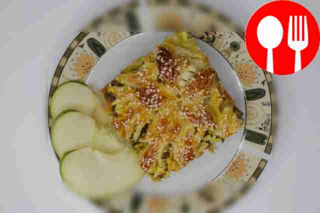 Быстрый пирог с рыбными консервами