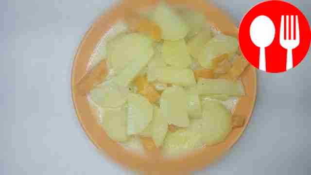 Картофель со сметаной по-деревенски Country-style potatoes with sour cream