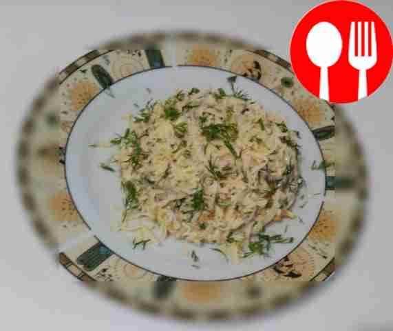 Healthy salad with chicken hearts