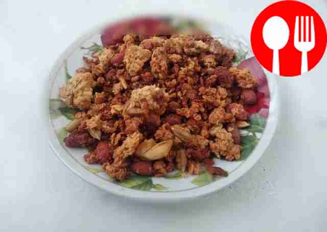 Гранола с арахисом, кокосовой стружкой