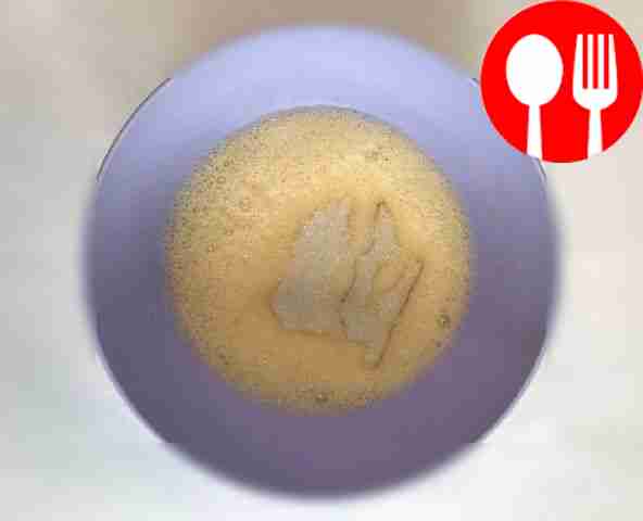 Break the eggs into a bowl, add a pinch of...