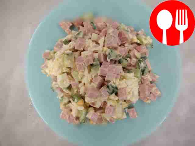 Quick salad with doctor's sausage