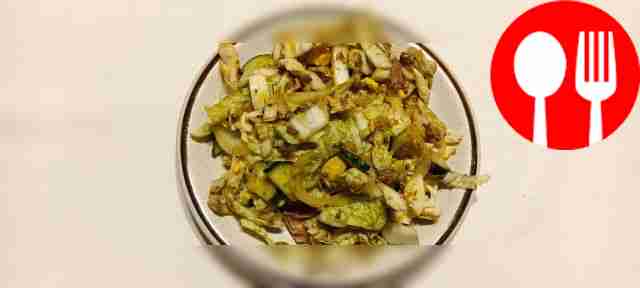 Популярный салат с тунцом и пекинской капустой