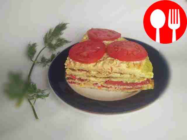 Легкий кабачковый торт с чесноком