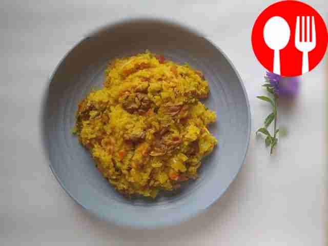 Quick rice with turkey and vegetables