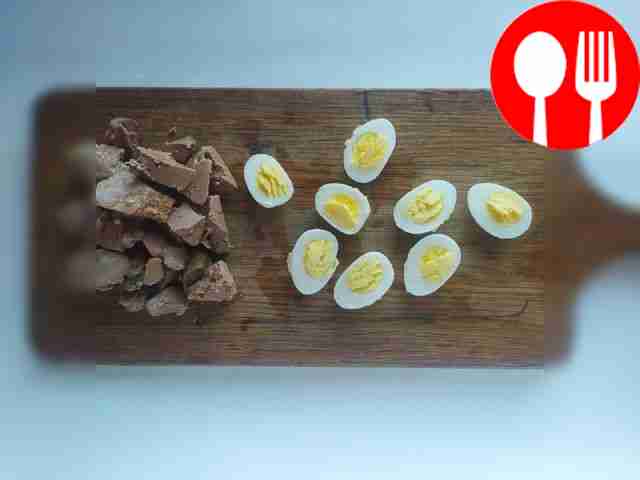 Cool the boiled liver and chop it not too...