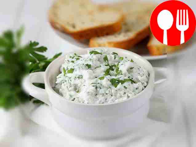 Ukrainian pasta made from lard and herbs