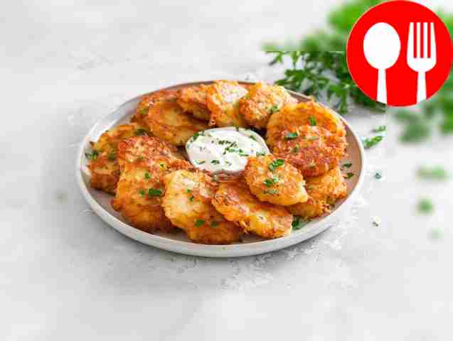 Классические белорусские драники со сметаной