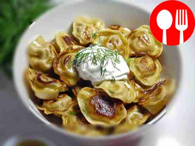 Dumplings with soy sauce