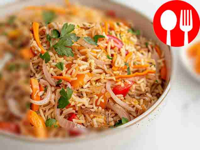 Постный плов с сочными овощами и зеленью Lenten pilaf with juicy vegetables and herbs