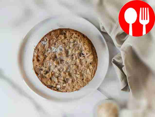 Delicious coconut pie with oatmeal