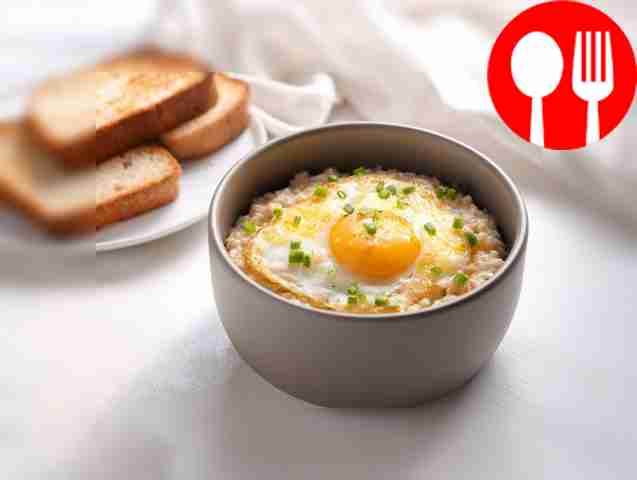 Соленая овсянка с глазуньей