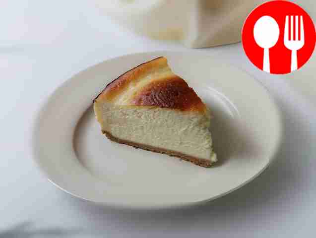 Cookie pie with curd and cream filling