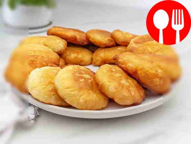 Beef liver pies in Tatar style