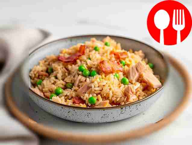 Fried rice with tuna