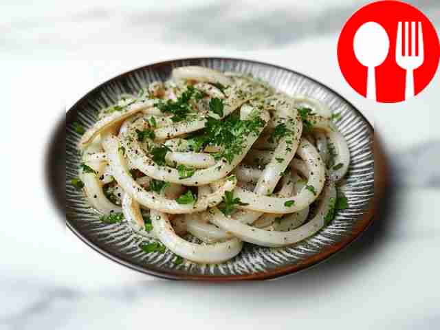 Пикантные кальмары под чесночным соусом