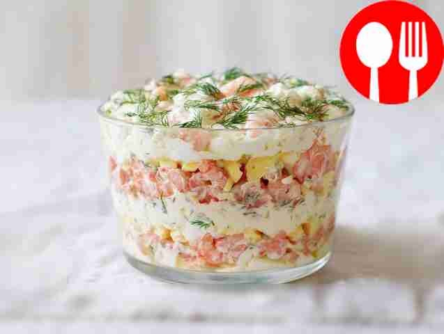 Салат из раковых шеек и креветок