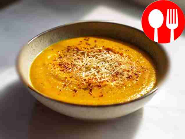 Суп из батата с чили и сыром грюйер