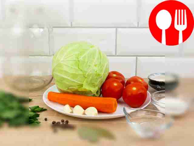 Подготовьте все ингредиенты и расставьте их на...